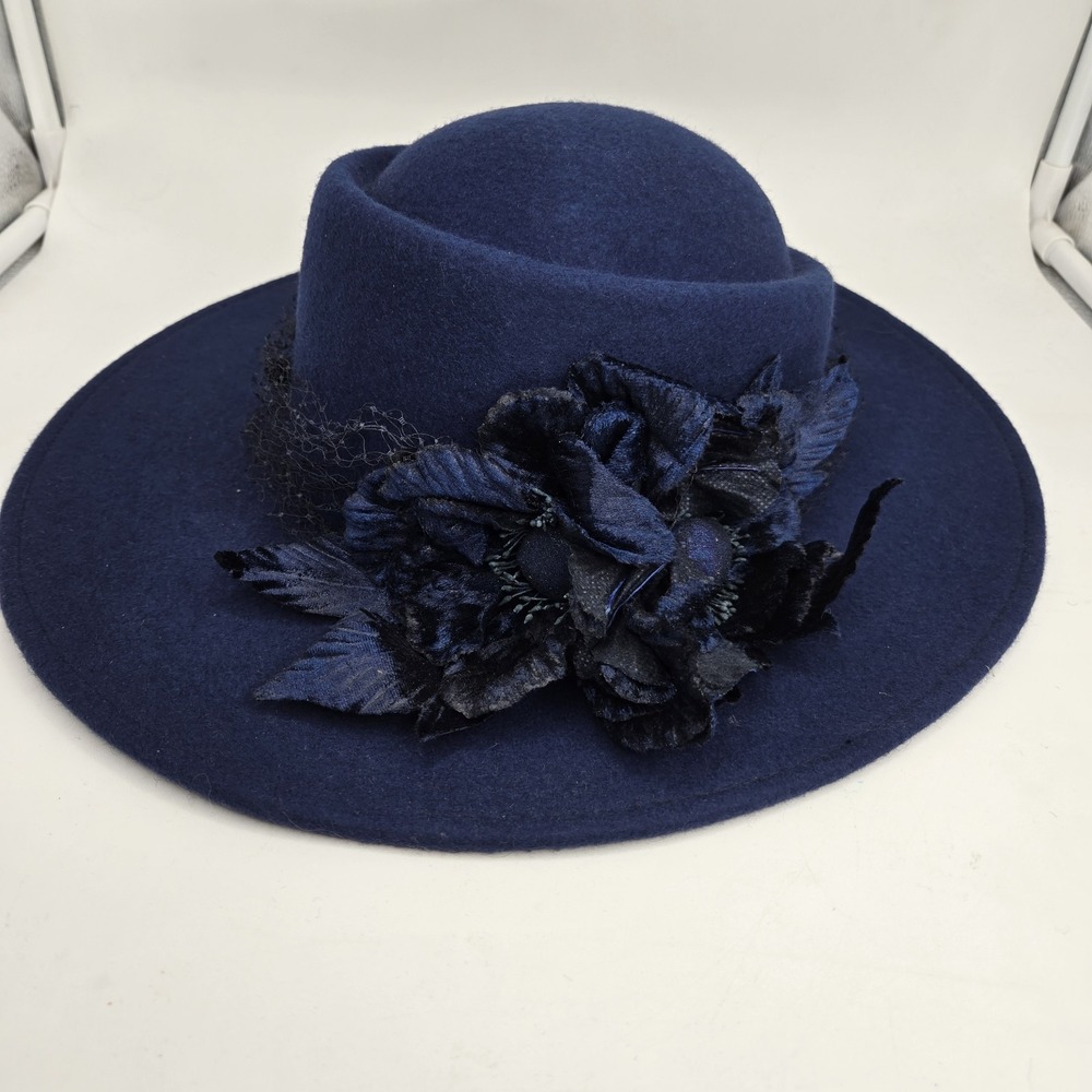 Georgi VTG 100% Wool Navy Blue Derby Hat Velvet Flower Church Polo Chic Retro